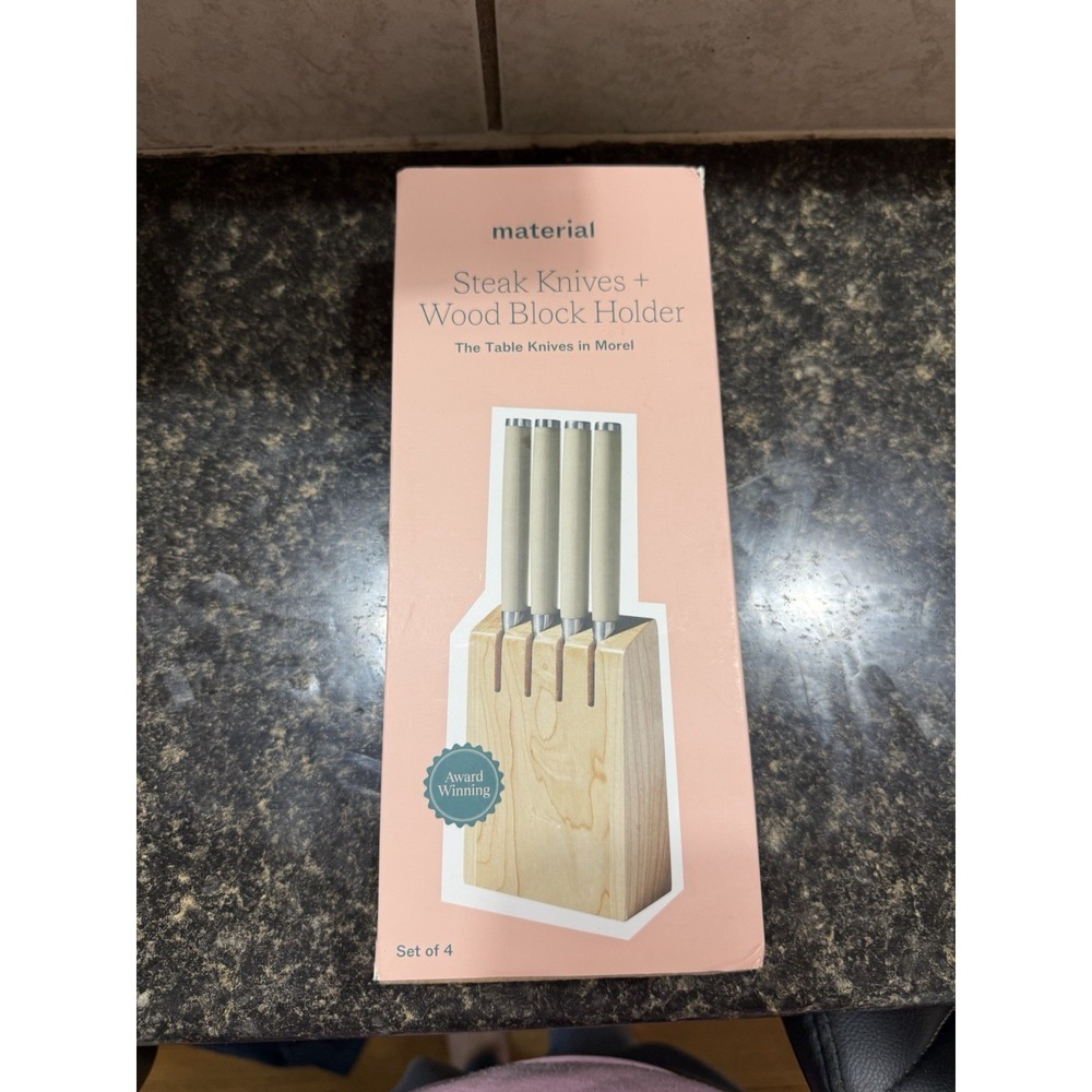 Material Kitchen Set of 4 Steak Knives and Wood Block Holder NIB